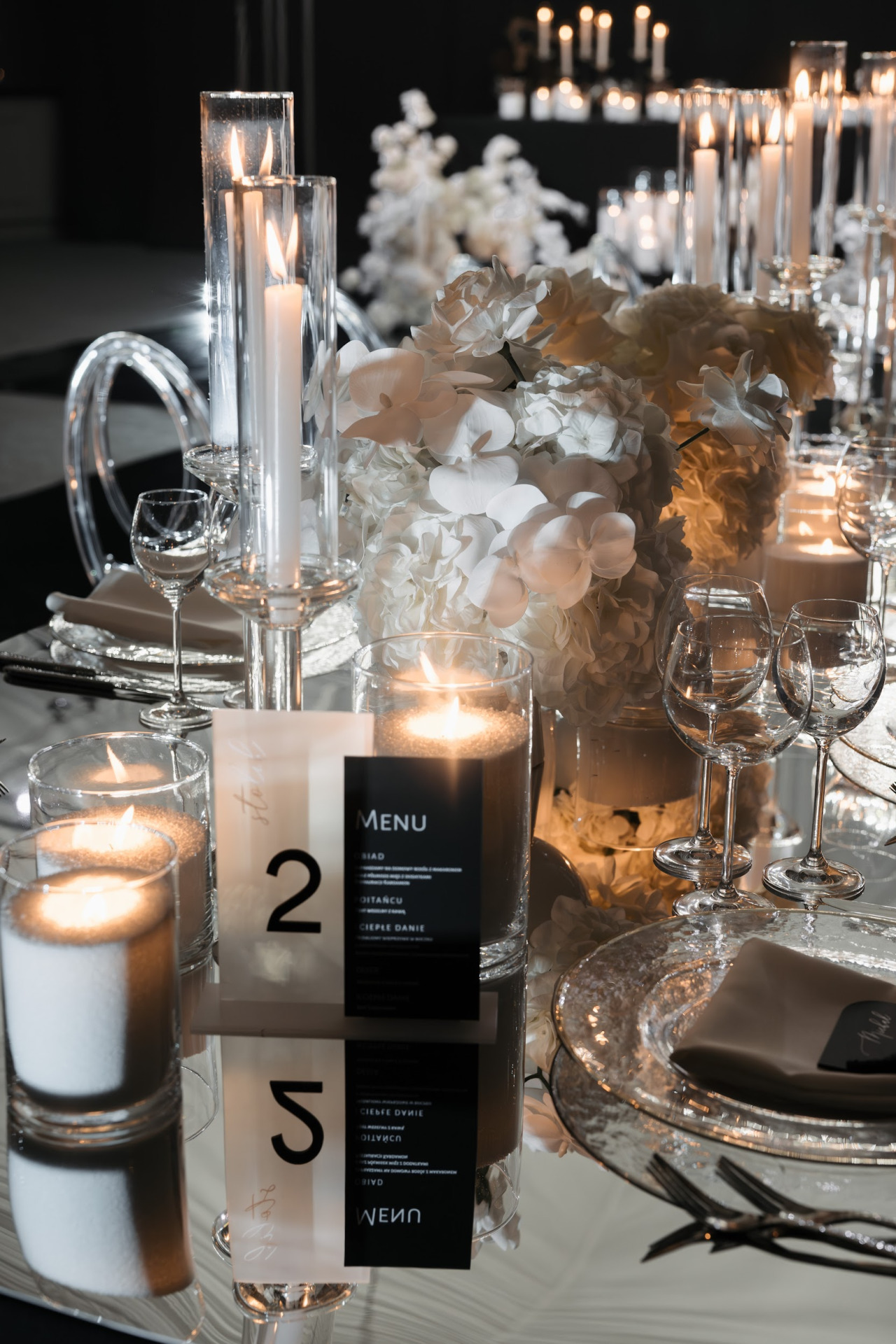 numer na stole weselnym