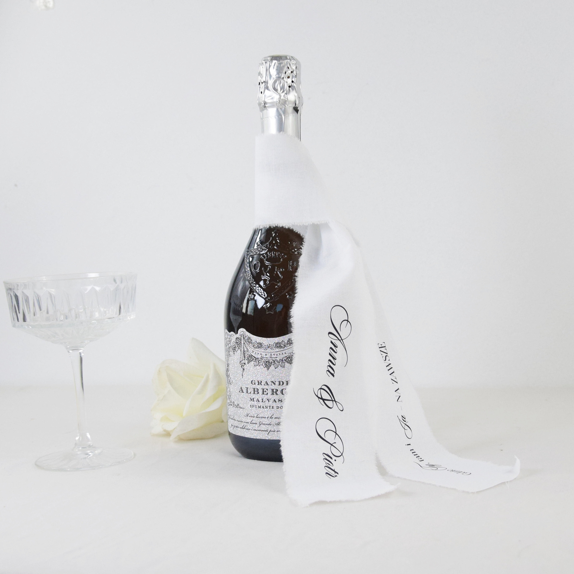 ZAWIESZKA NA SZAMPANA 7