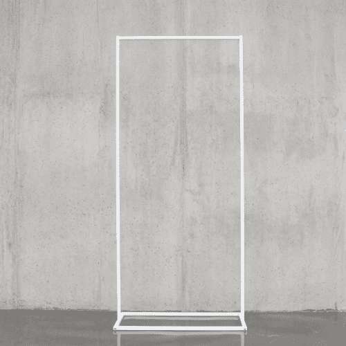 stojak na tablicę powitalną biały