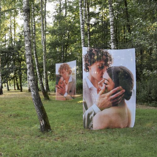 Nadruk zdjęcia na przezroczystej tkaninie Powiew Miłości